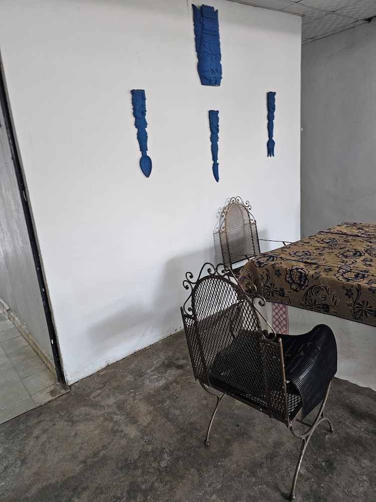 Cuartos independientes con baño privado
