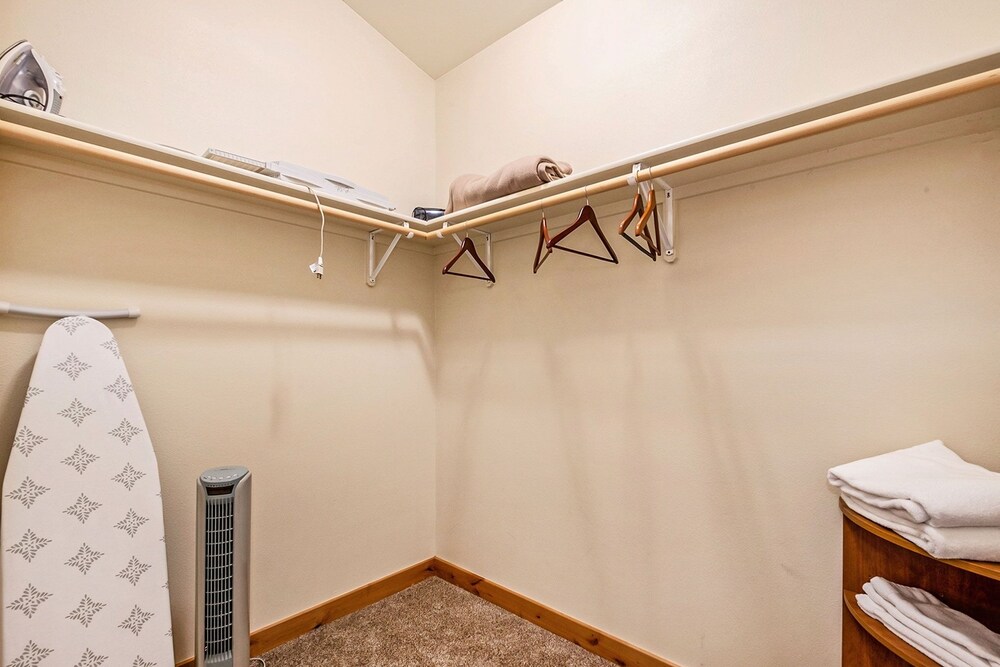 Solitude Condos - Estes Park CO