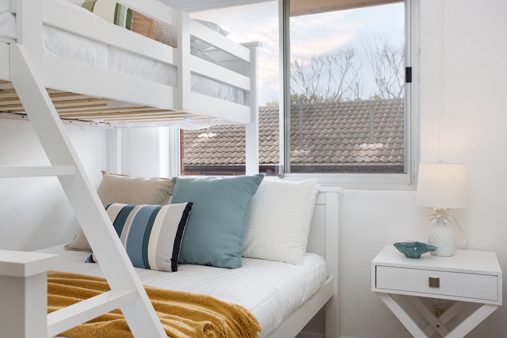 Madecomfy Trendy Apartment on Dee Why Beach