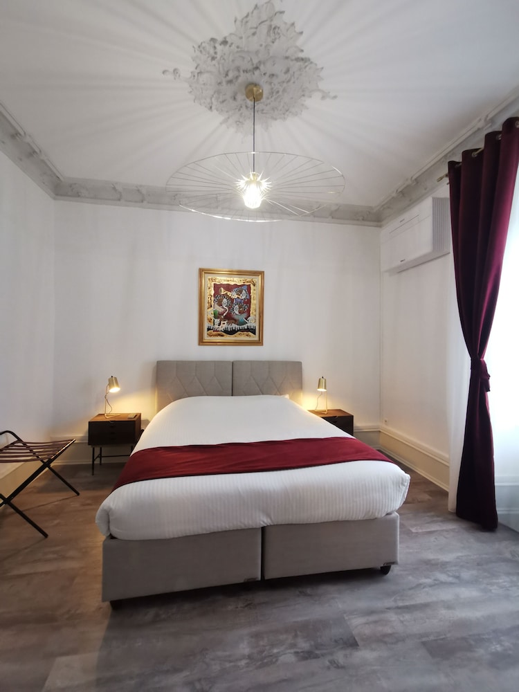 Colmar Suites view 5
