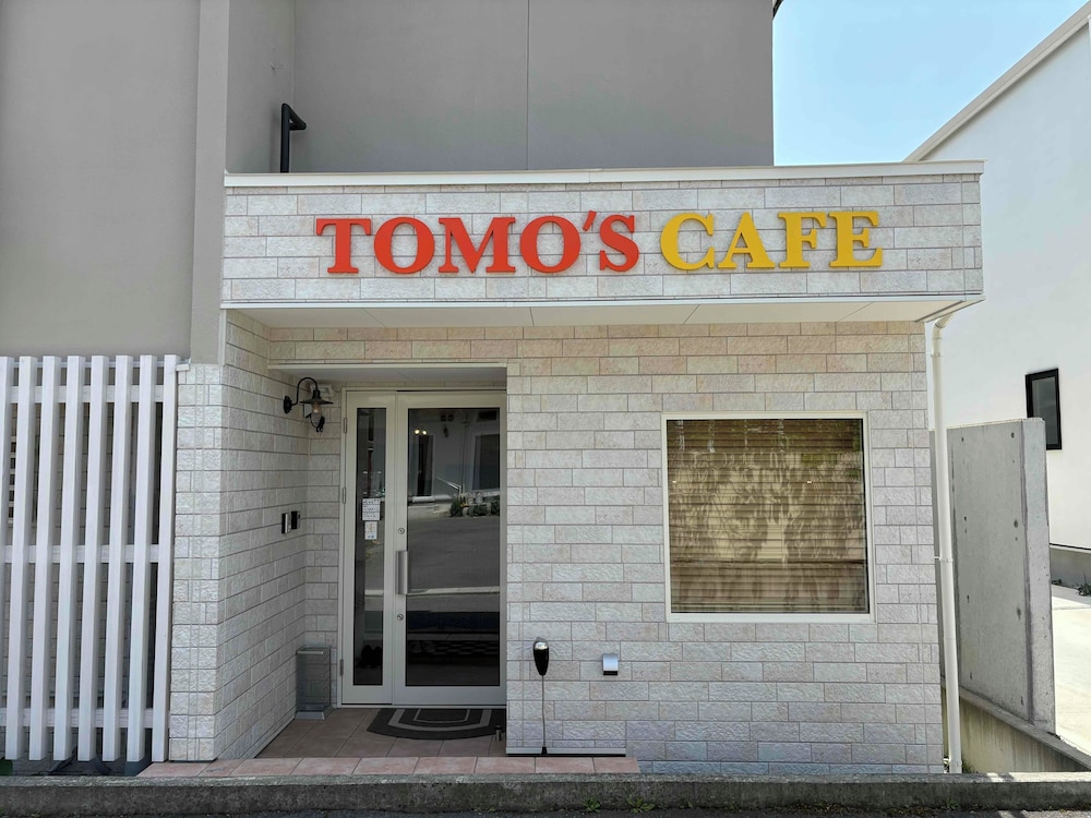 TC1 Tomo's cafe annex