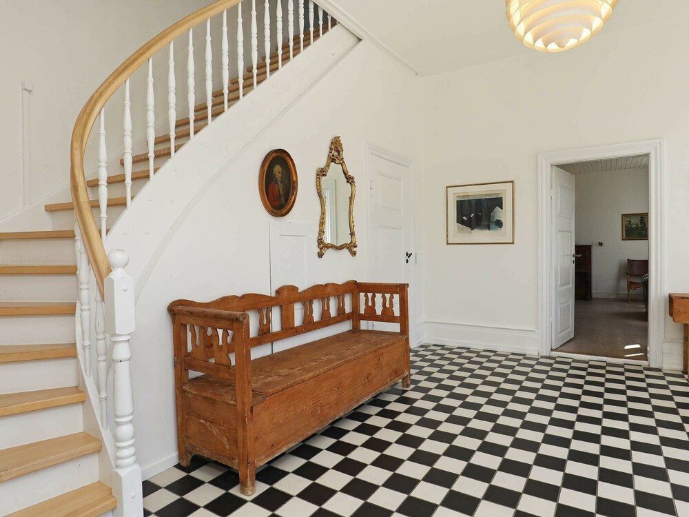 Vintage Holiday Home in Syddanmark With Private Whirlpool view 4