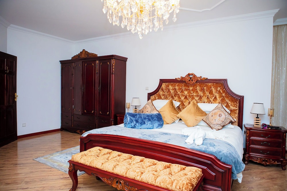 Golden Palm Hotel Boutique