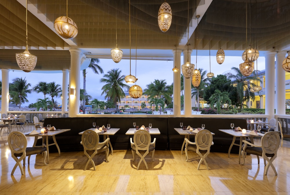 Grand Palladium Lady Hamilton Resort  Spa All Inclusive - Property Image 116