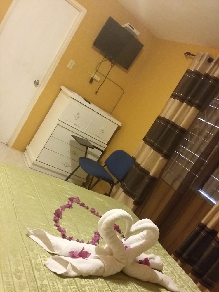 Enchanted Villas and Guest House