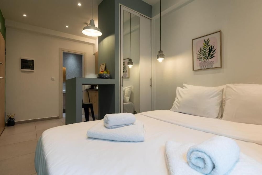 INsite Nilie Hospitality MGMT