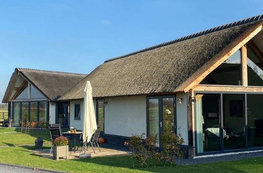 Pleasing Holiday Home in Alphen With Garden and Patio view 2
