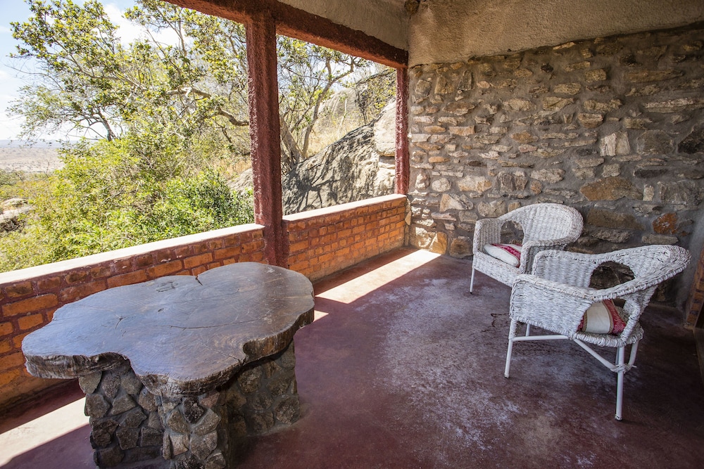 Boundary Hill Lodge