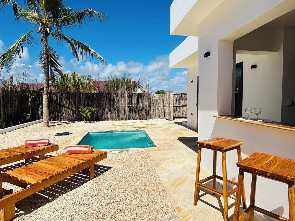u paradisu villas