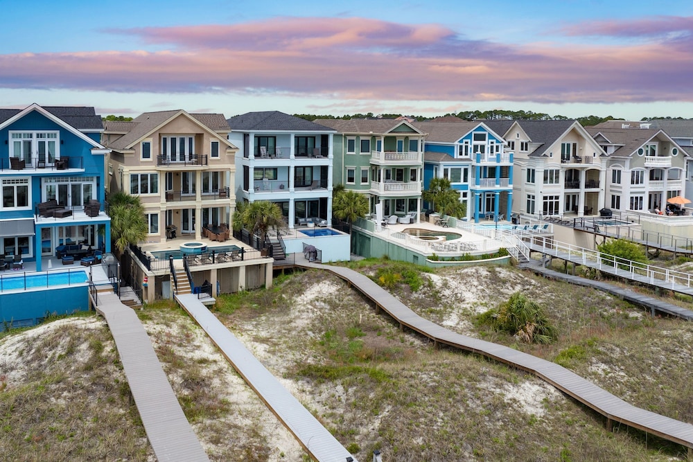 Lido by Avantstay Oceanfront Home w Pool Hot Tub Game Room Gorgeous Views
