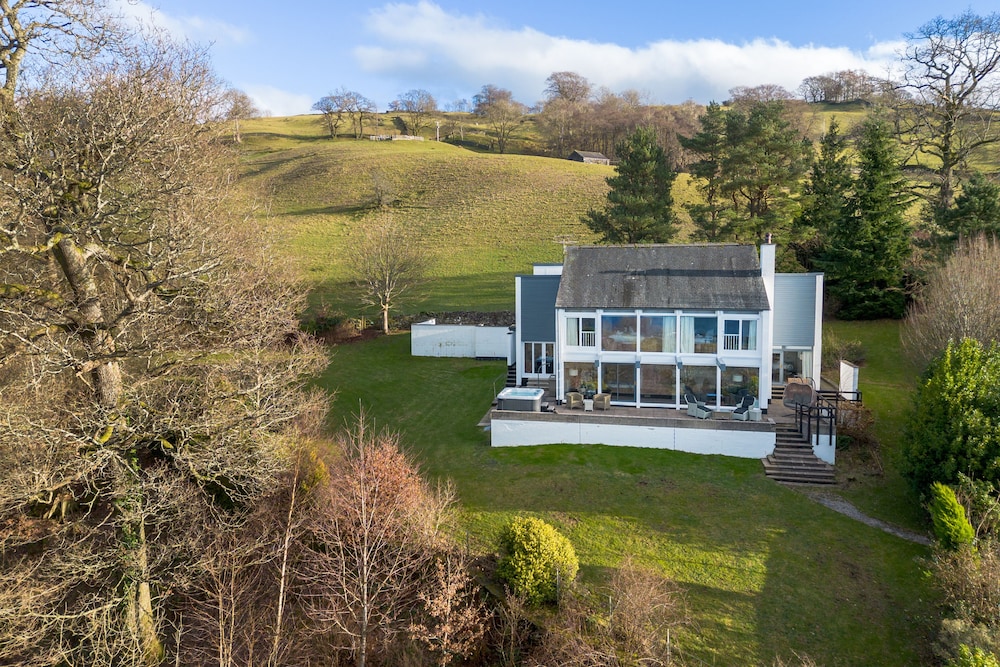 Paddock House