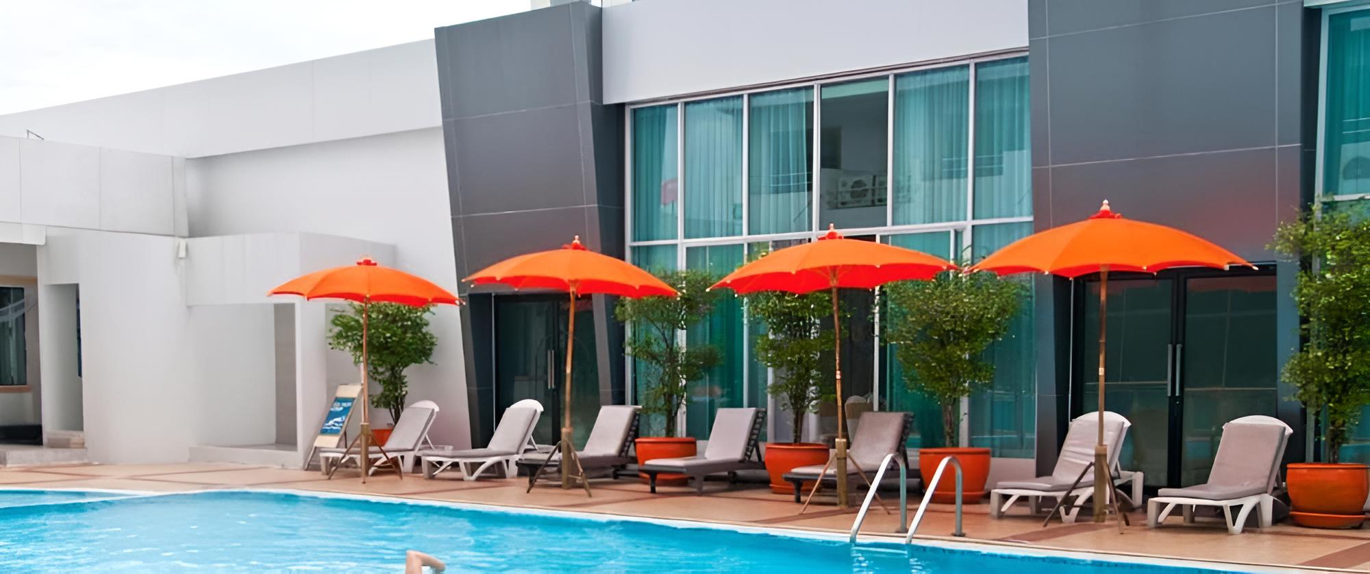 Avana Hotel and Convention Centre
