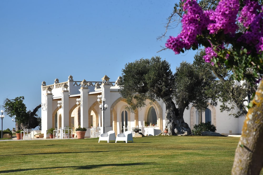 Masseria celidonia resort & relax