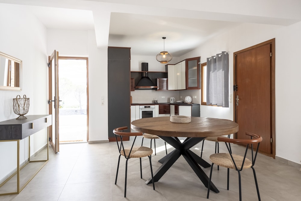 Theodora's Family Suite view 2