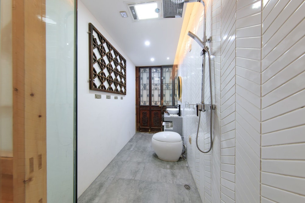 Isvara Flowing Ocean Guesthouse