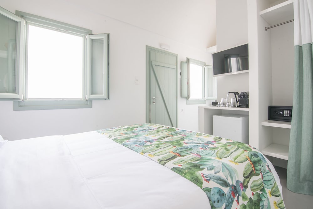 Agave Santorini Design Boutique Hotel