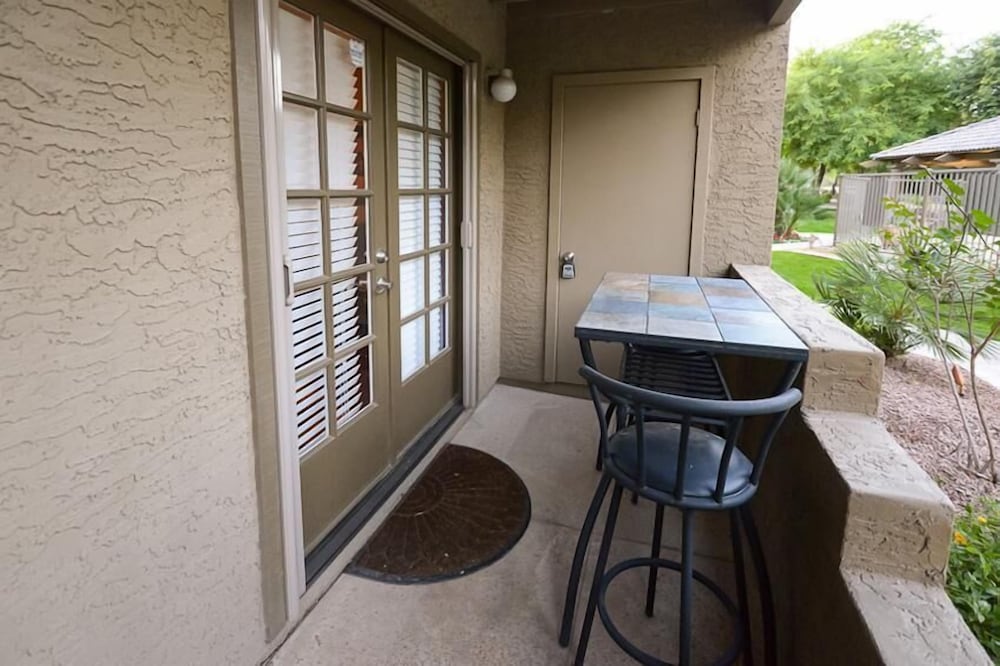Traditional Touch By Signature Vacation Rentals