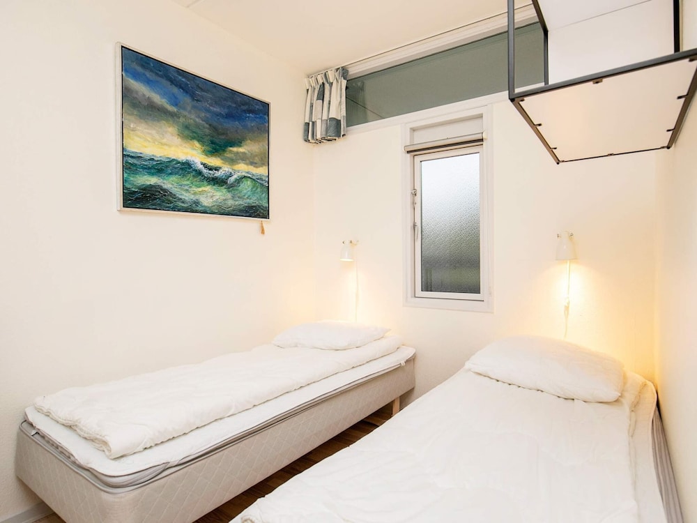 4 Person Holiday Home on a Holiday Park in Faaborg, photo 9