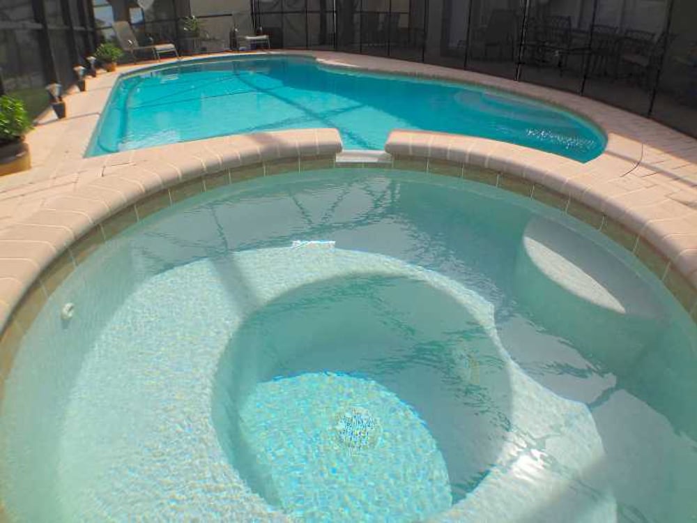 6BR 4BA Home in Windsor Hills by CV-2537 - Image 5