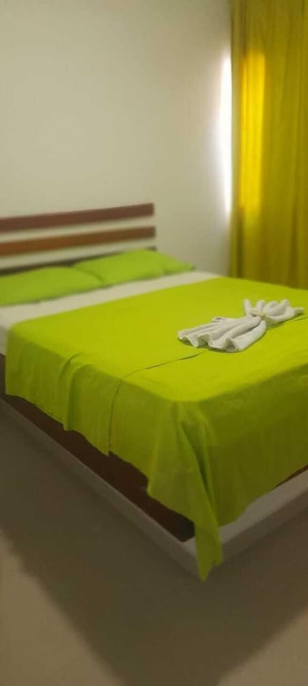 HOTEL PLAYA VERDE