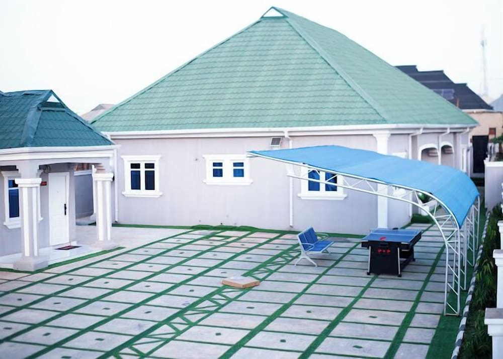 PrimeAxis Apartment