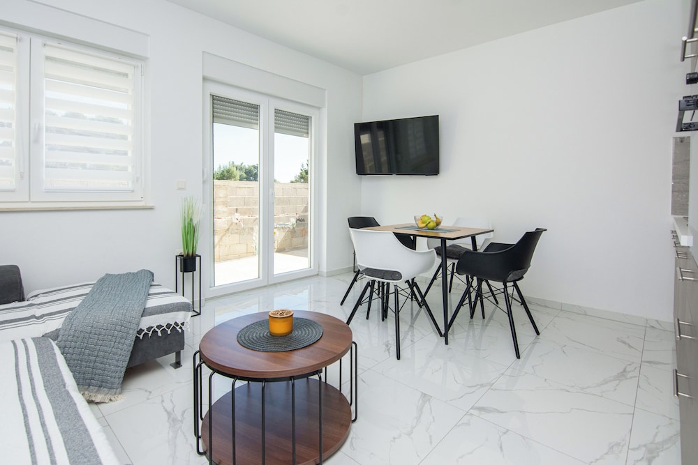 Apartments Grabovickic
