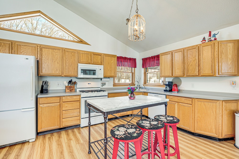 Lakefront Home w/ Private Beach in Rhinelander!