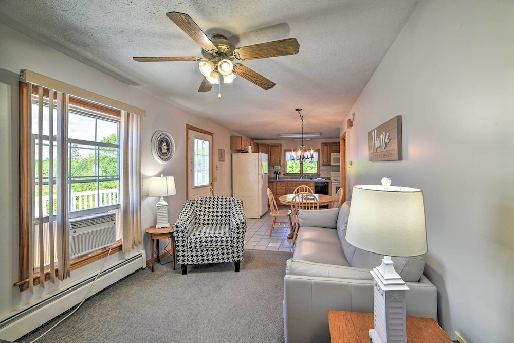 Apt in Old Orchard Beach - Walk to Bay + Pier