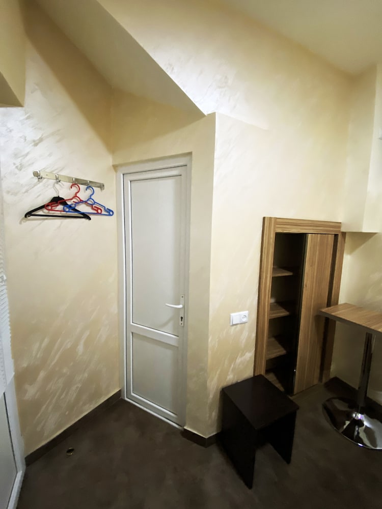 Domino Yerevan Hostel & Tours