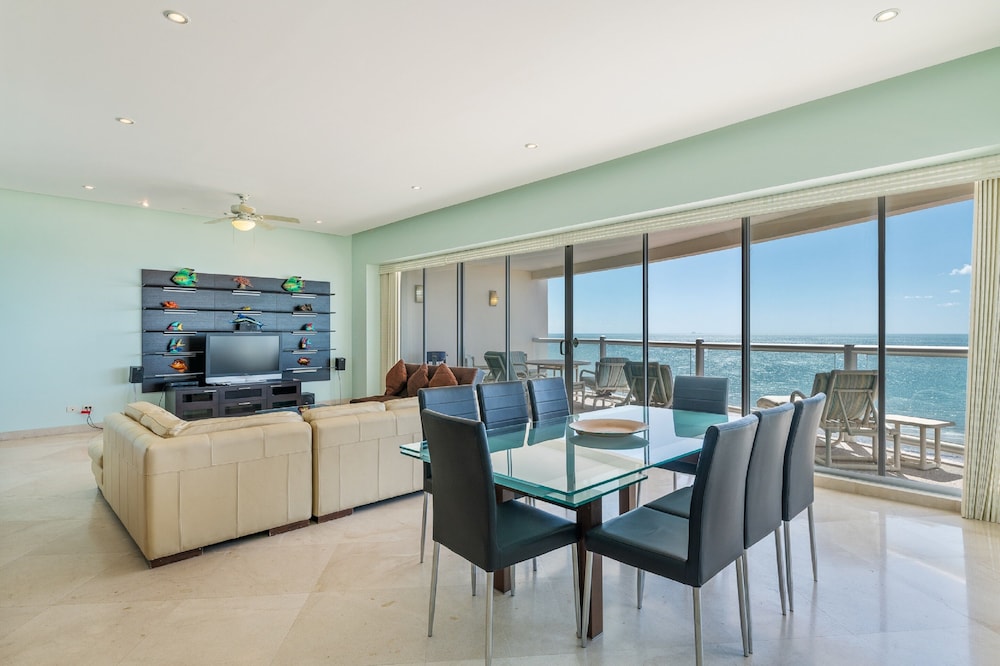 Luna Blanca 0801-2BR by Kivoya