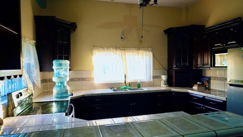 See Belize Waterside Sea View 2-bedroom Apartment w Balcony, Pool & Deck 2nd FL