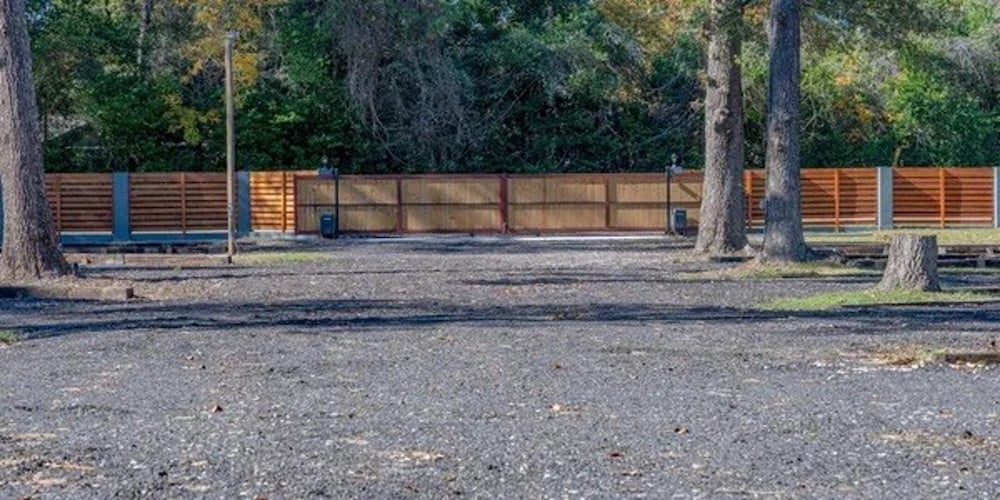 Serene Pinehurst Camper - Sleeps 2 - Pet Friendly