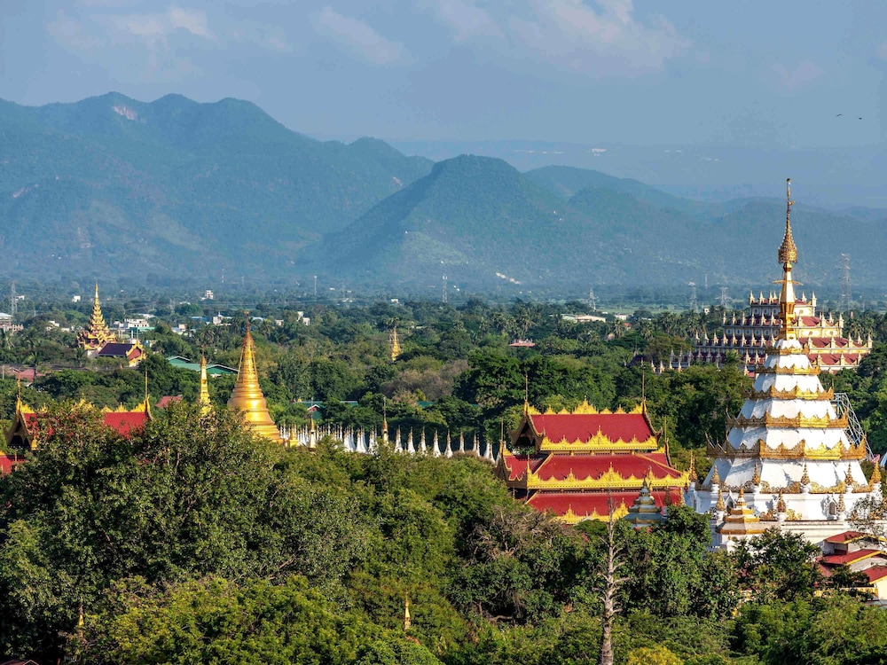 Mercure Mandalay Hill Resort