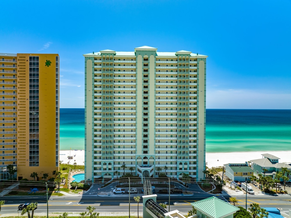 BEAUTIFUL CONDO ON THE BEACH, UNIT 1708 view 3