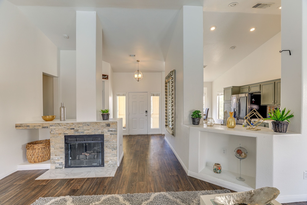 Spacious Las Vegas Home w/ Private Pool + Hot Tub