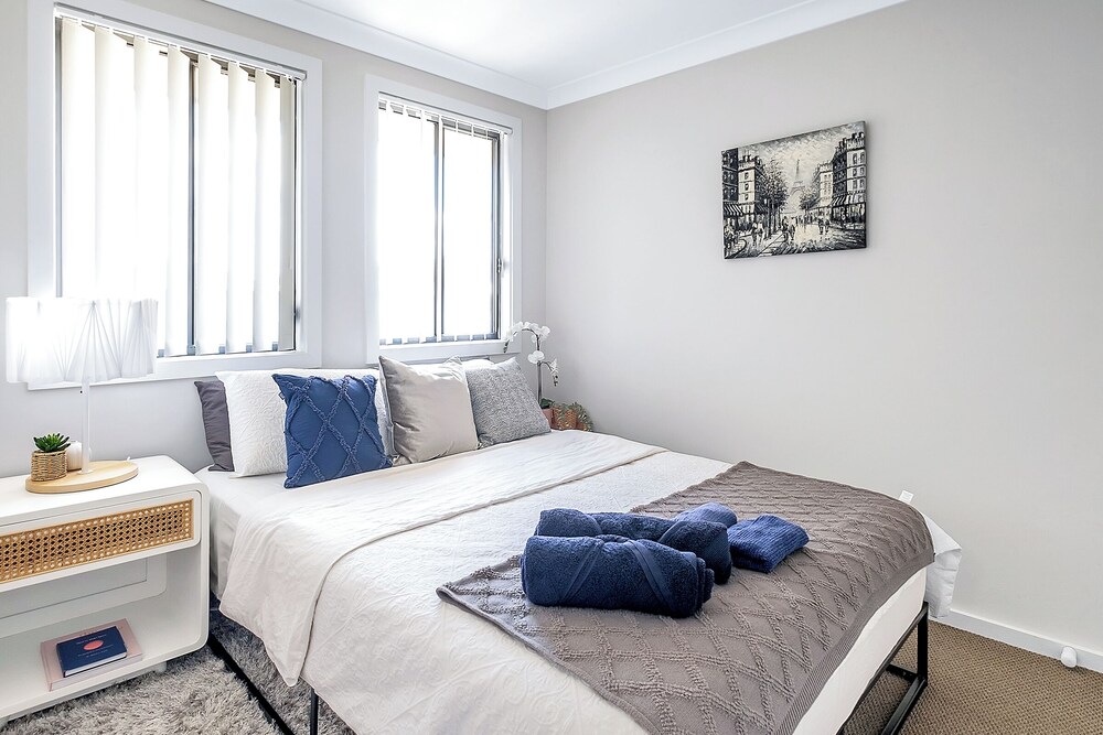Kozyguru | Marsden Park | Charming 5Bed + Backyard