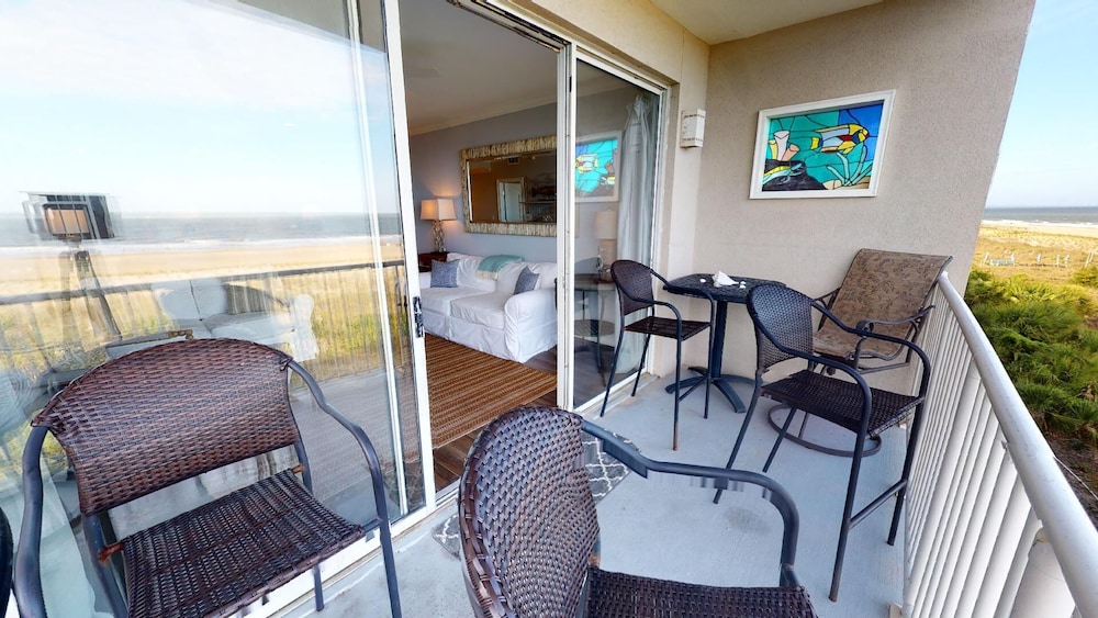 Beach House 2 by Tybee Vacation Rentals