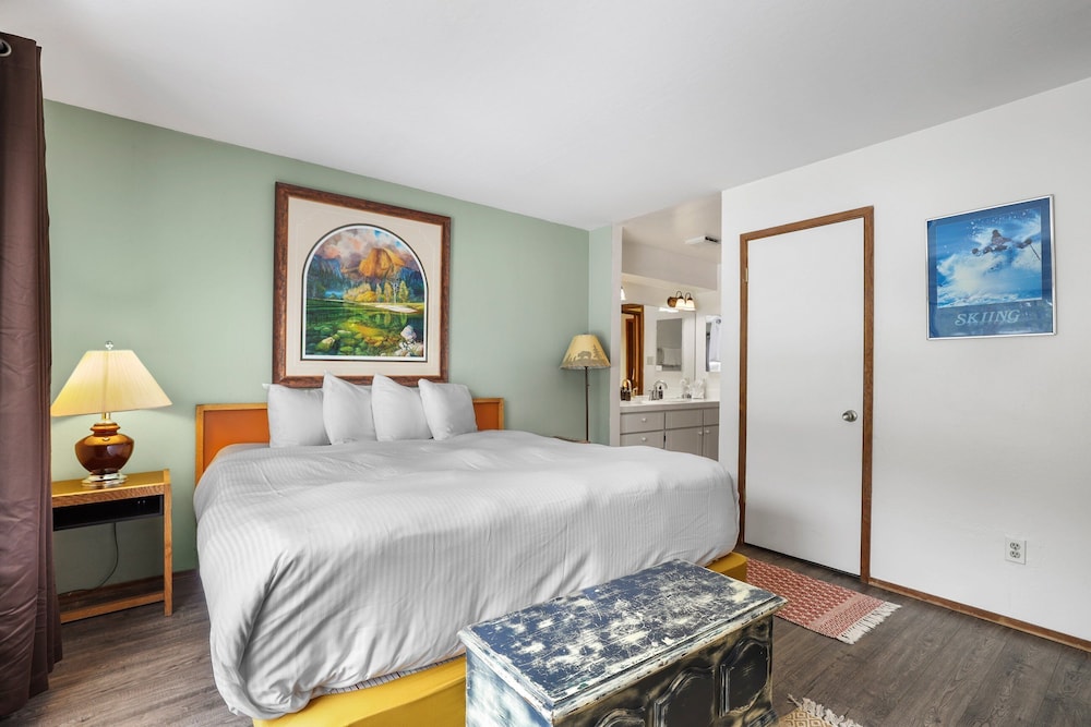 2 Bedroom Kirkwood Condo Base Camp 2 Condo