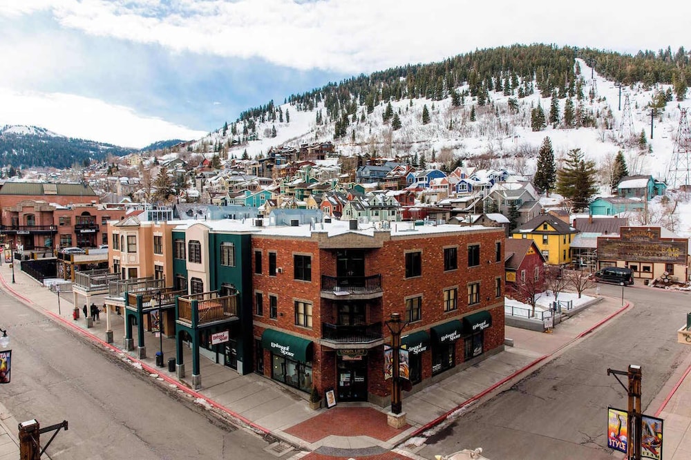 Ski-in Ski-out Villa in Park City