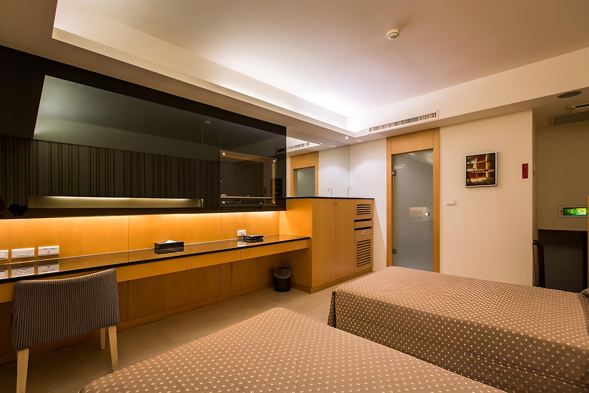 Yung Hwa Chun Hotel
