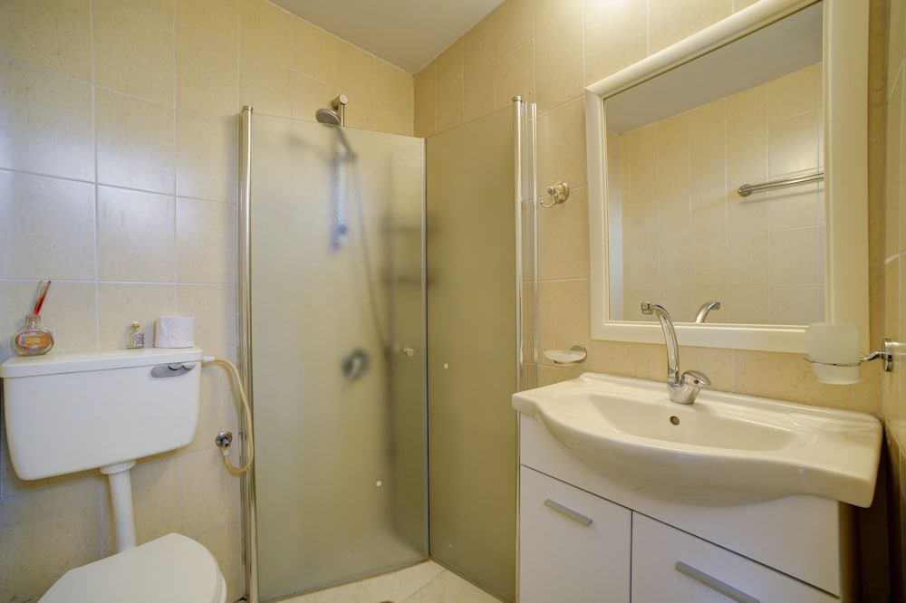 Sea Suites Apartments