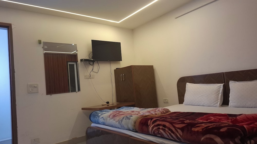 NEW CHAMDU INN
