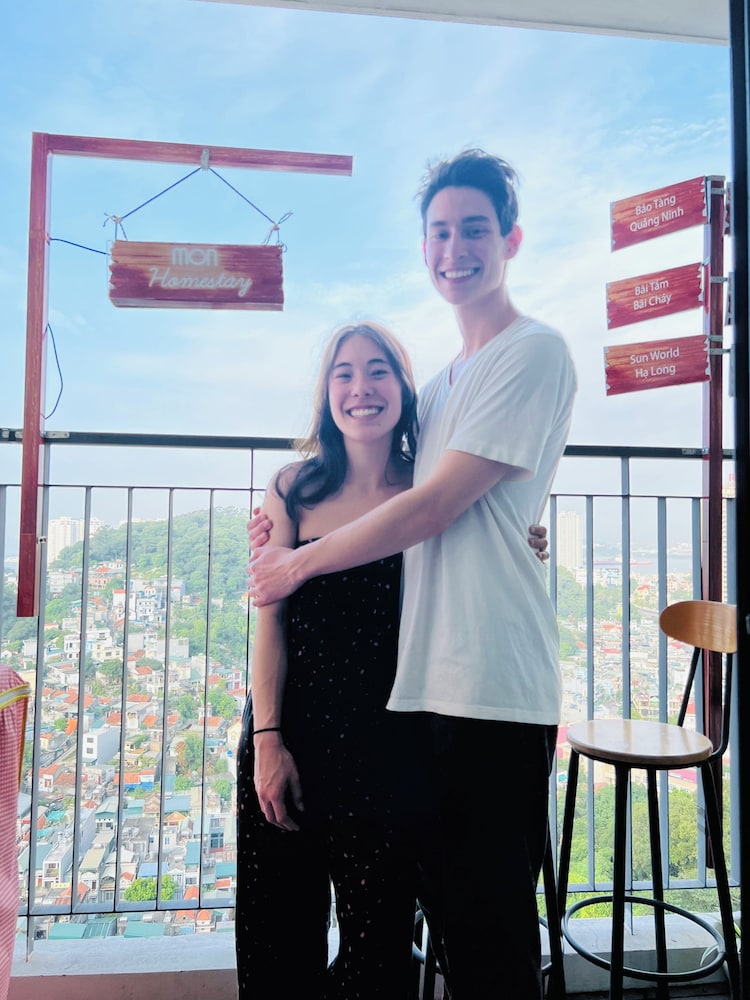 MonHomestay Ha Long-Amazing view balcony