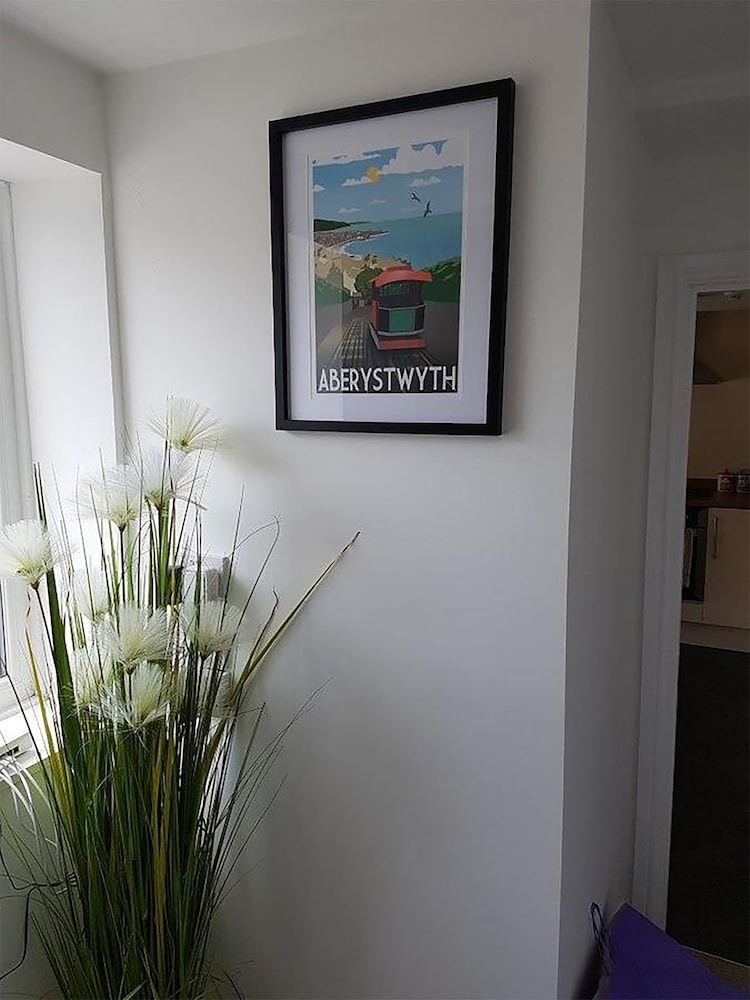 25A Bridge Street view 3