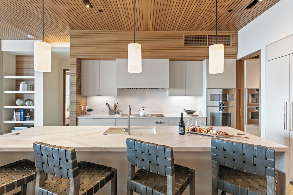 The Residences at The Tower-3 Bedroom Deluxe #6 3 Condo