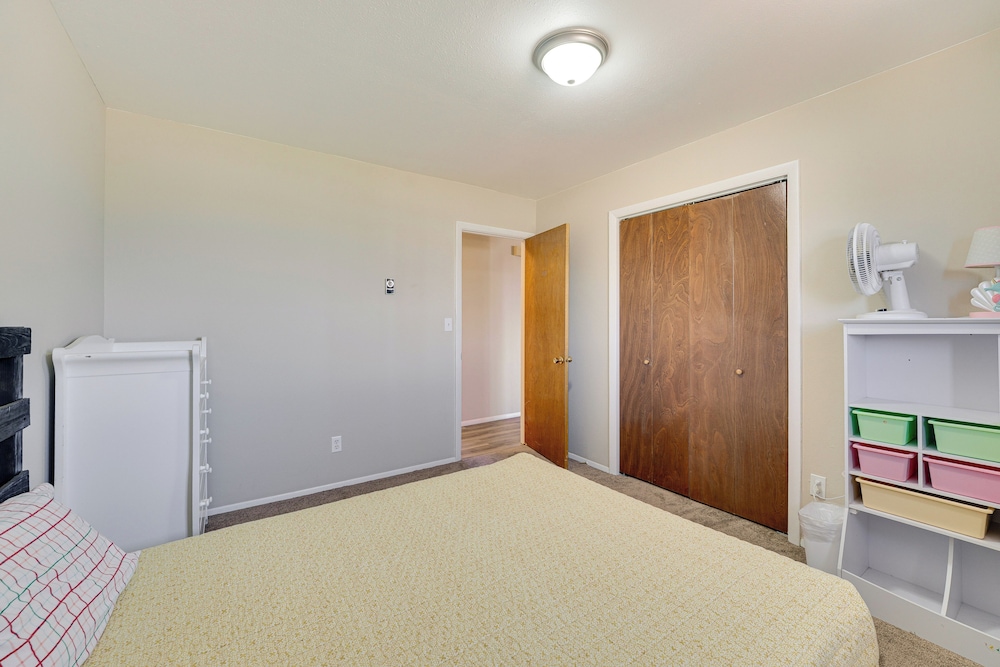 Family Fun: Mountain-view Home in Fort Garland!