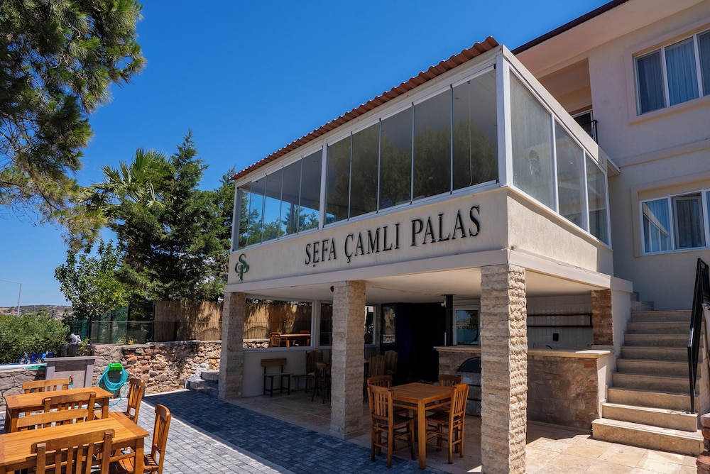 Sefa Çamlı Palas