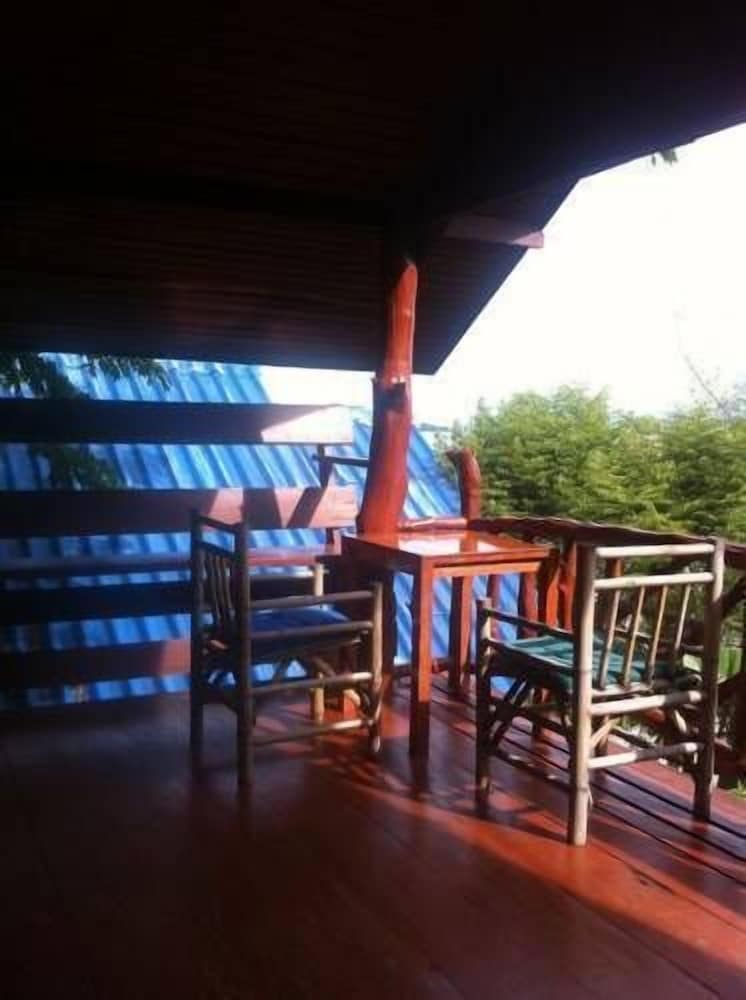 Moon Beach Resort