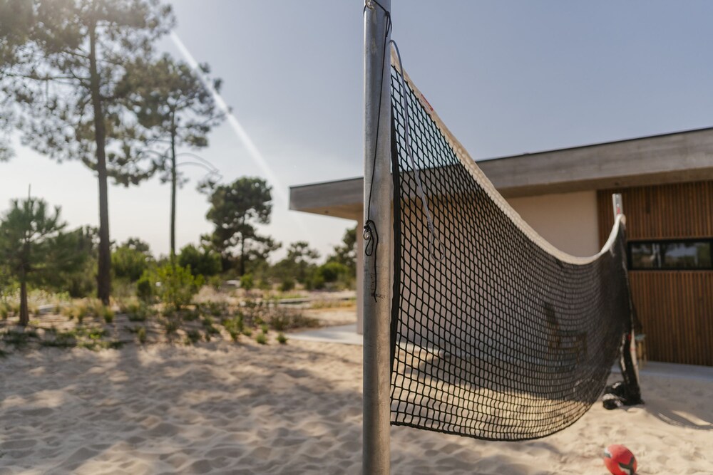 CL M Villa Retreat by Cadenzalux