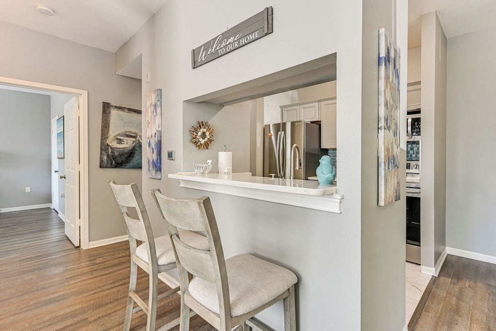 Saltwater Pool + 4 Mi to Beach: Clearwater Condo!